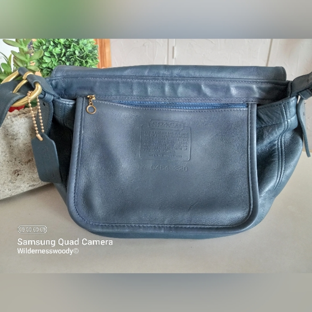 Coach Carlton #4132, Coach Classics Collection, Ocean Blue - Picture 9 of 16